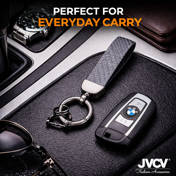 Microfiber Leather Car Keychain, Universal Key Fob Keychain Carbon Fiber Pattern Leather Key Chain Holder for Men and Women